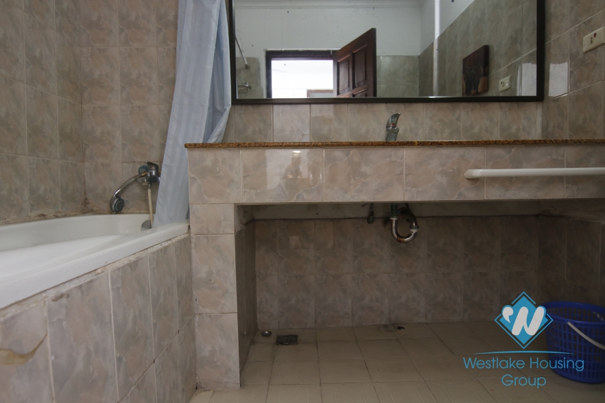 Nice house for rent in Giang Van Minh street, Ba Dinh, Hanoi